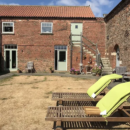 Colton Haggs Farm Hotel