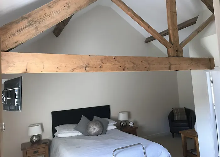 Colton Haggs Farm 4*